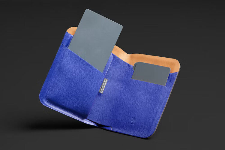 Bellroy Apex Note Sleeve | PepperBlue