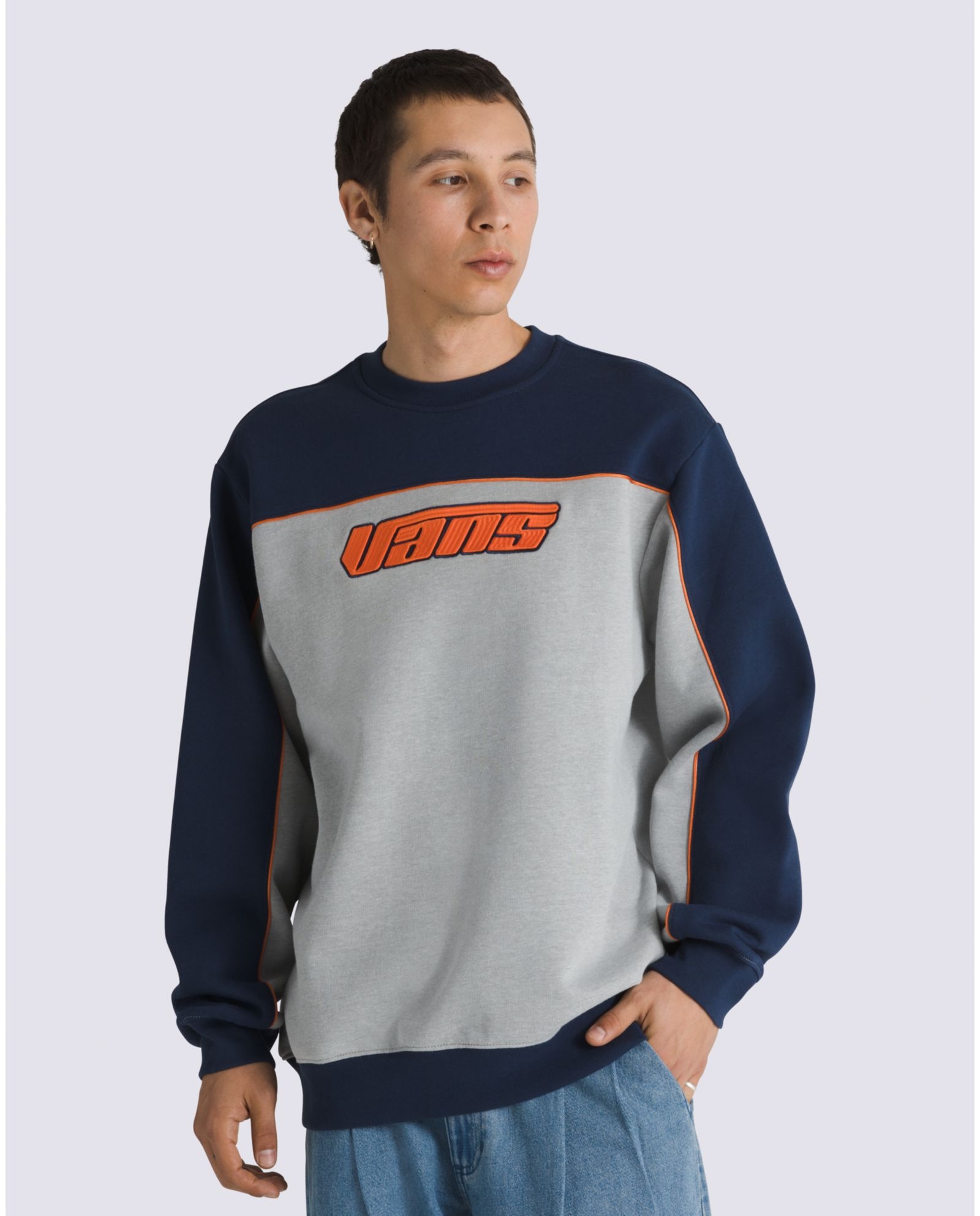 Sweatshirt v clearance