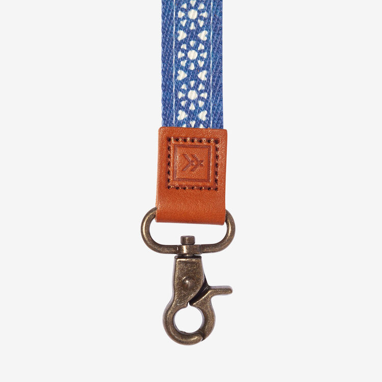 Thread Thread Neck Lanyard | Sawyer