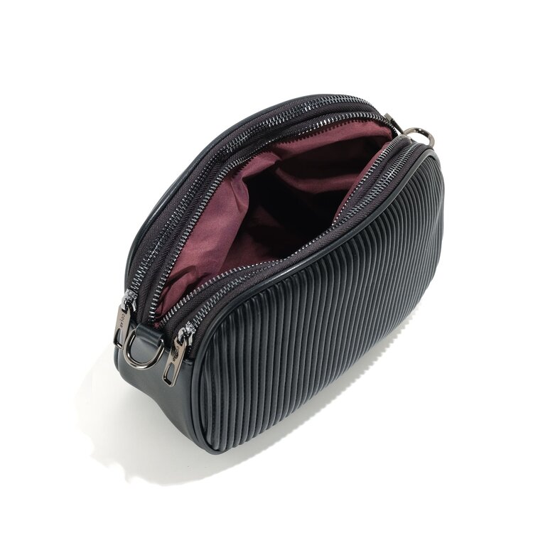 Co-Lab Co-Lab Bobbi Baguette Crossbody | Black