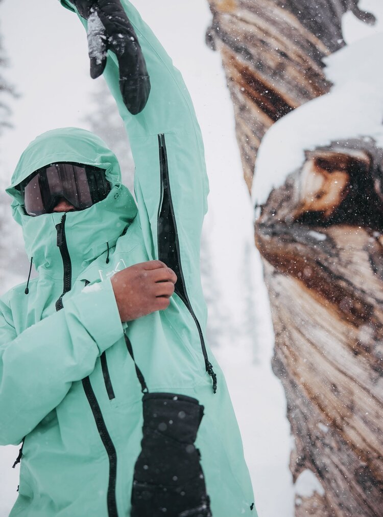 Burton Burton [ak] Cyclic GORE-TEX Jacket | Powder Mint