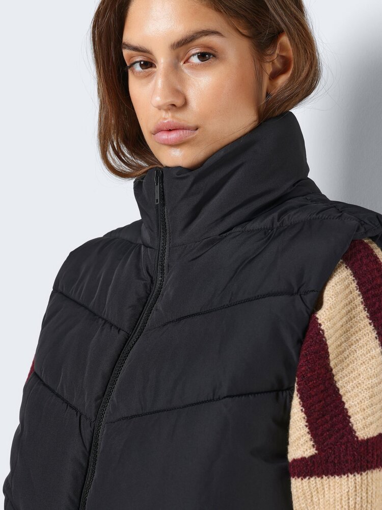 Noisy May Noisy May Dalcon Short Gilet Vest | Black