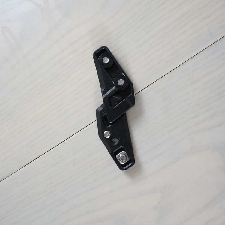 Spark Fixie Clips Through-Mount