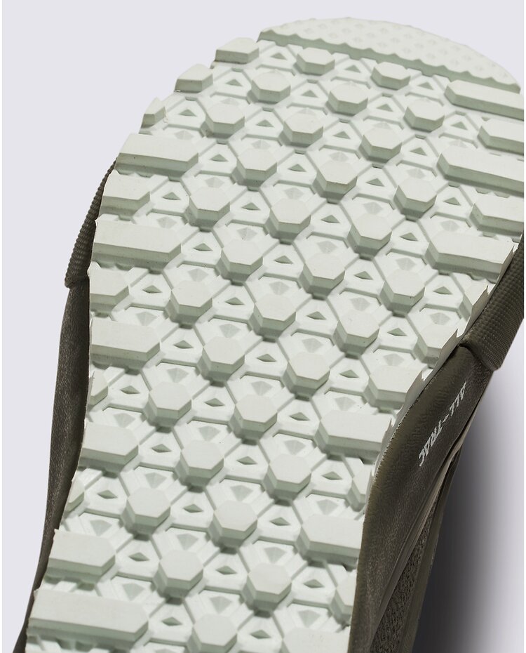 Vans Vans MTE Standard Mid Chelsea X Hana Beaman Waterproof Boot | Brown/Green