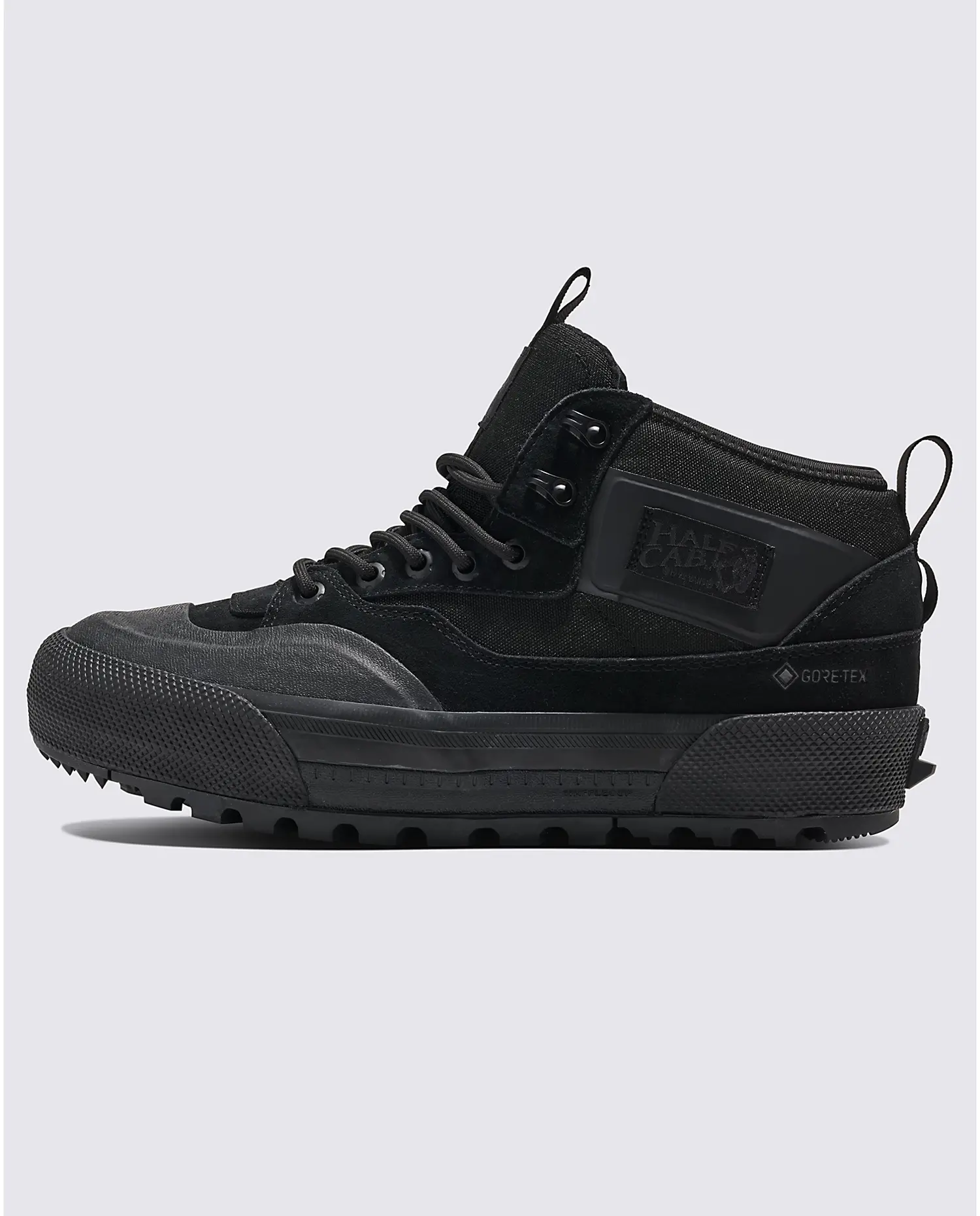 MTE Half Cab Gore-Tex | Black/Black - The Choice Shop