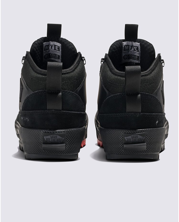 Vans Vans MTE Half Cab Gore-Tex Shoe | Black/Black