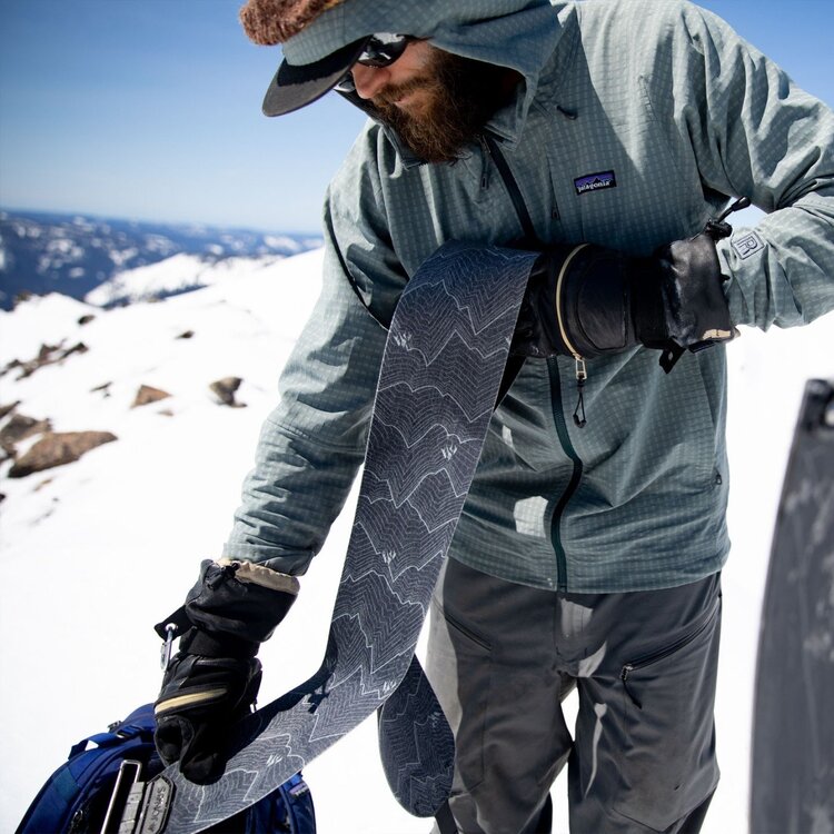 Jones Jones Nomad PRO Splitboard Skins  Trimtofit Universal Tail Clip