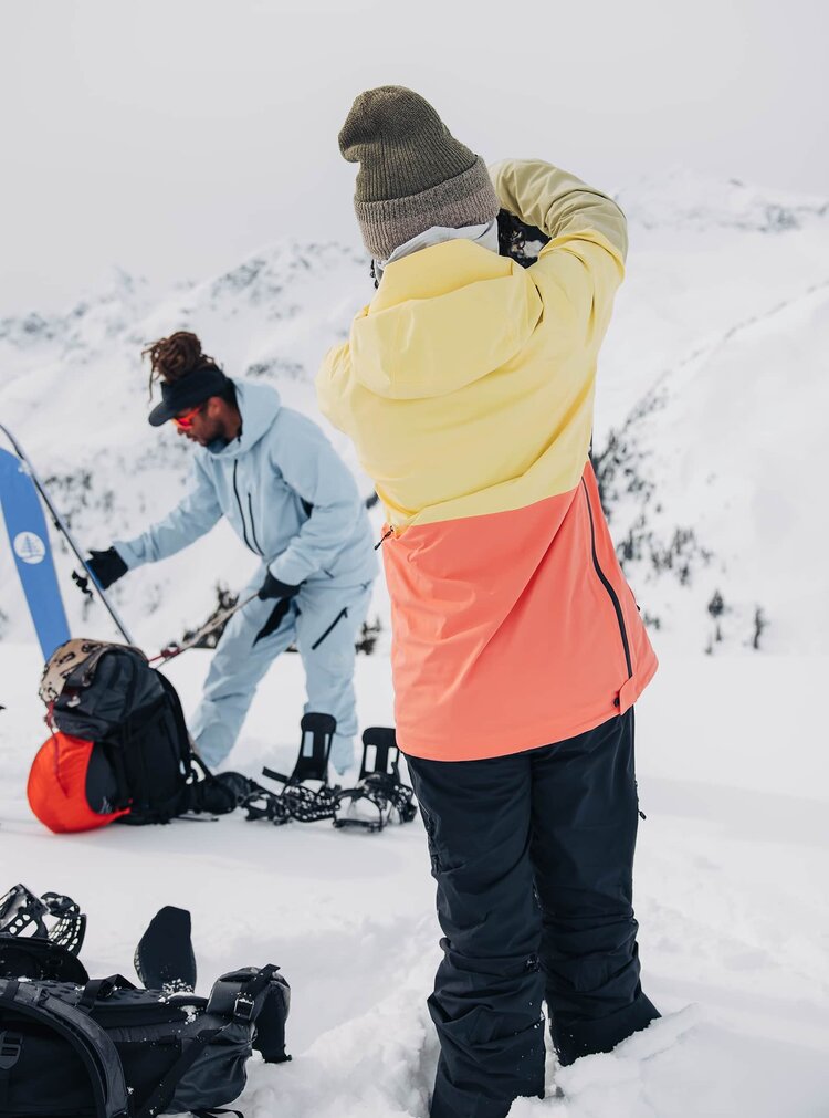 Burton Burton Womens [ak] Kimmy GORETEX 2L Anorak Jacket | ButtermilkReef PinkMushroom