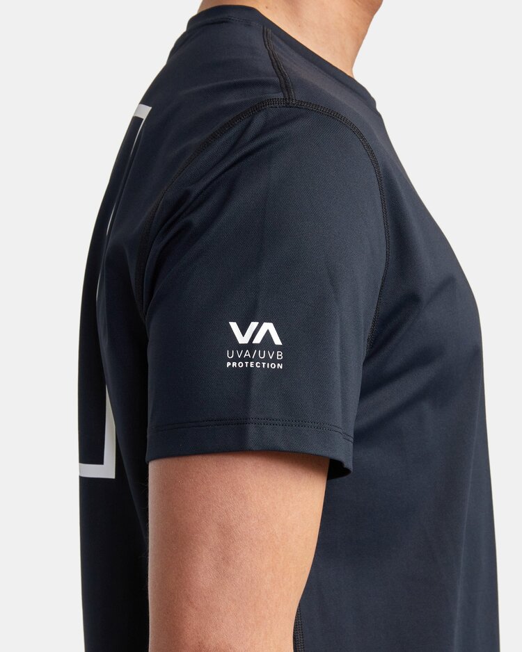RVCA RVCA Short Sleeve Rashguard | Black 2