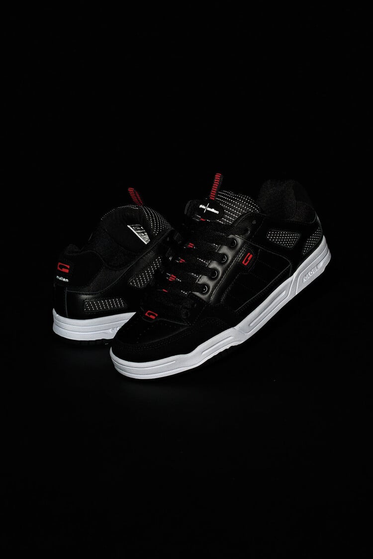 Globe Tilt Prime | BlackMullen