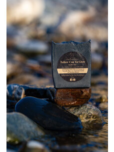Goats & Hoes Soap Co. Tallow Can Ya Glow