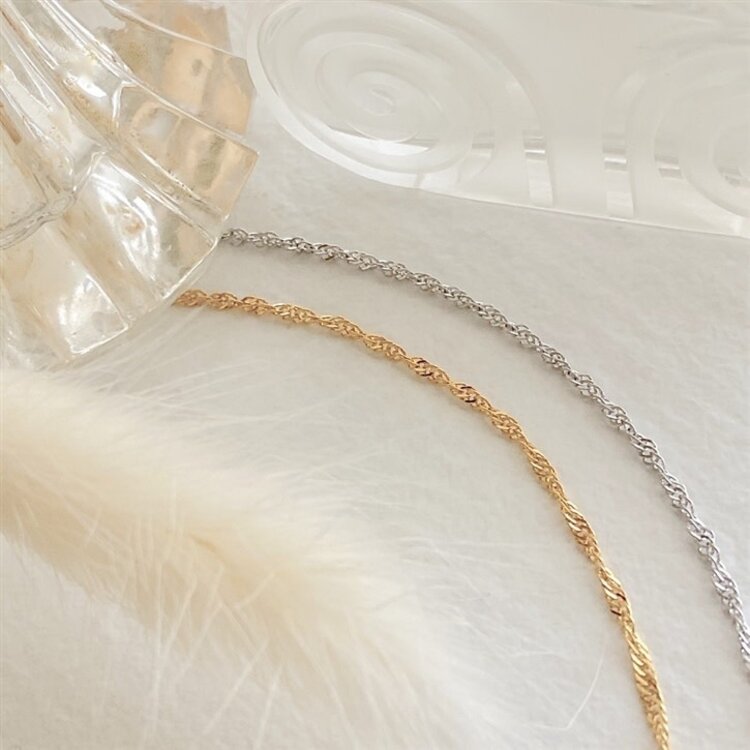 Pika & Bear Pika & Bear DNA Intricate Chain Necklace