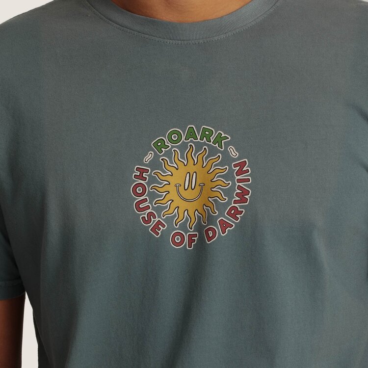 Roark Roark H.O.D Postcard Premium Tee | Forest