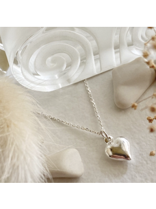 Pika & Bear Pika & Bear Adore Tiny Heart Charm Necklace | Silver