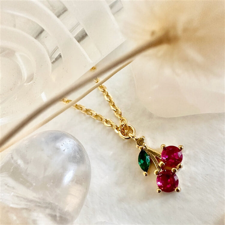 Pika & Bear Pika & Bear Pomona Tiny Cherry Necklace | Gold