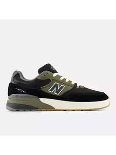 New Balance New Balance 933 Wide Andrew Reynolds | BlackOlive