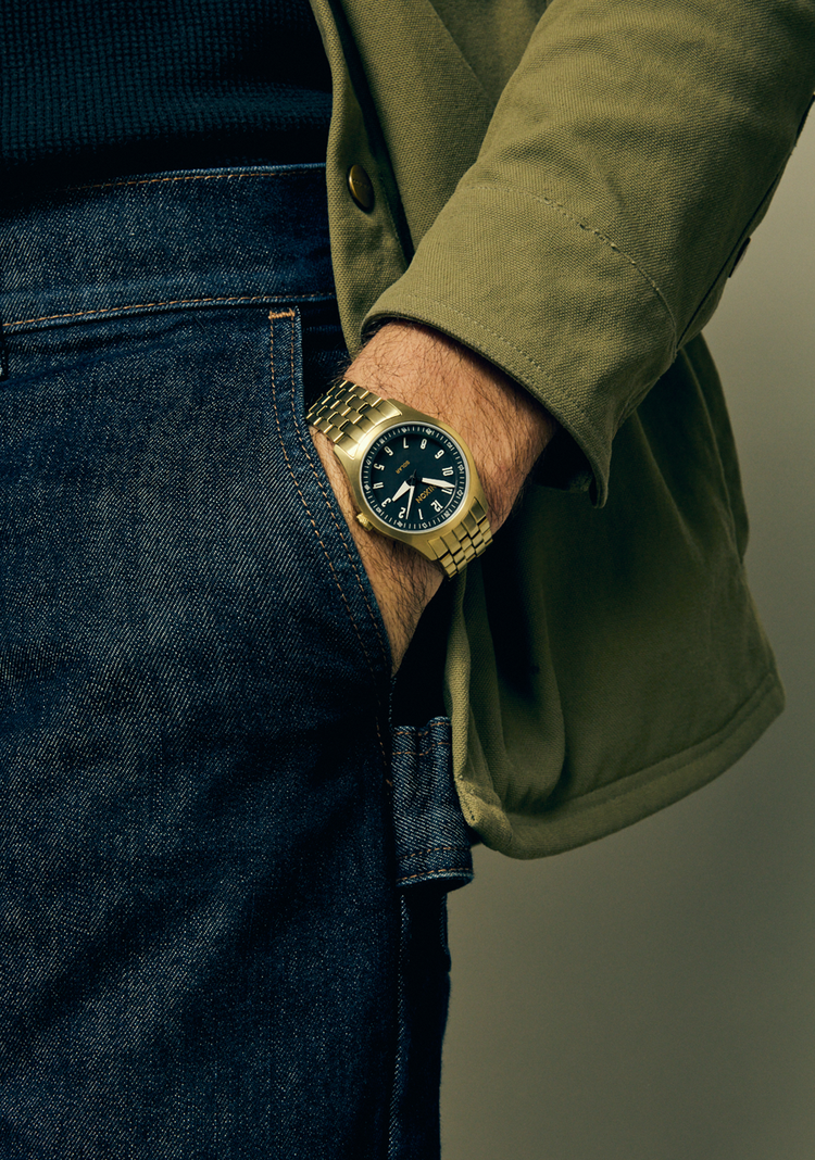 Nixon Echo 38 | GoldBlack