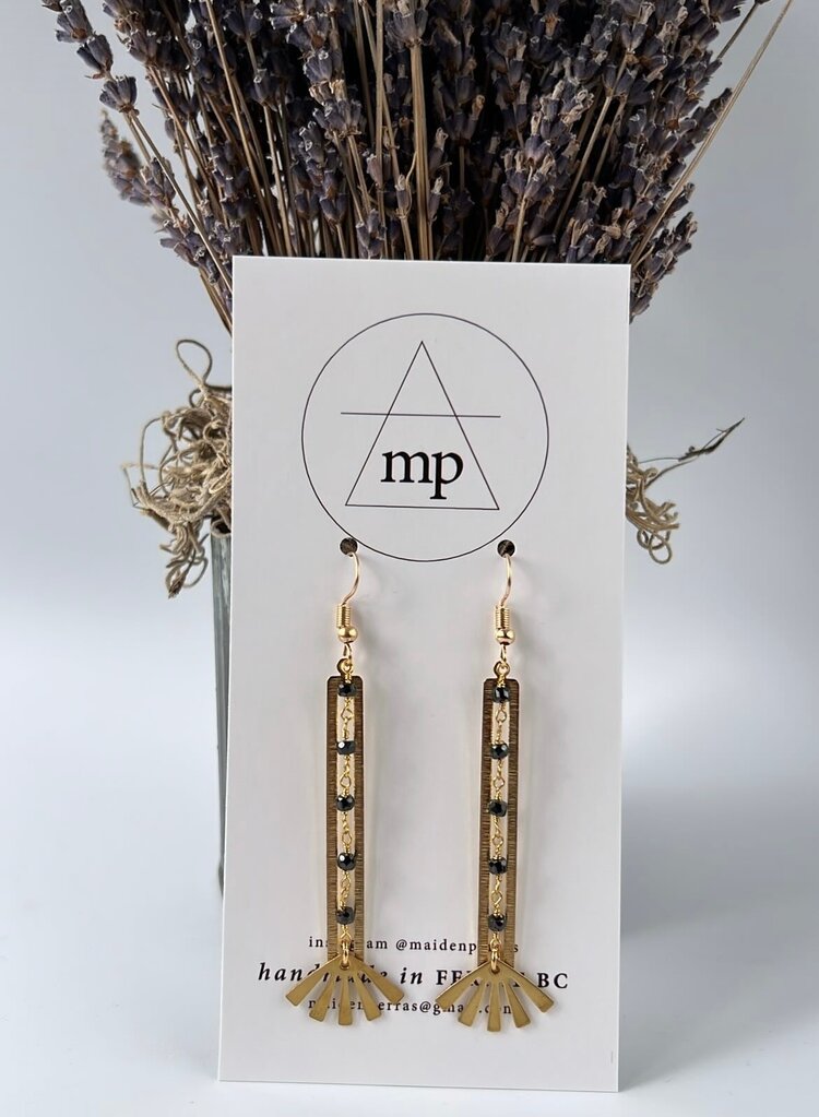 Maiden Perras Obsidian Long Earrings | Gold