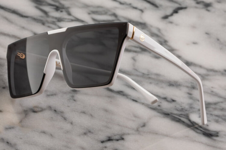 Heat Wave Clarity | White / Black Polarized