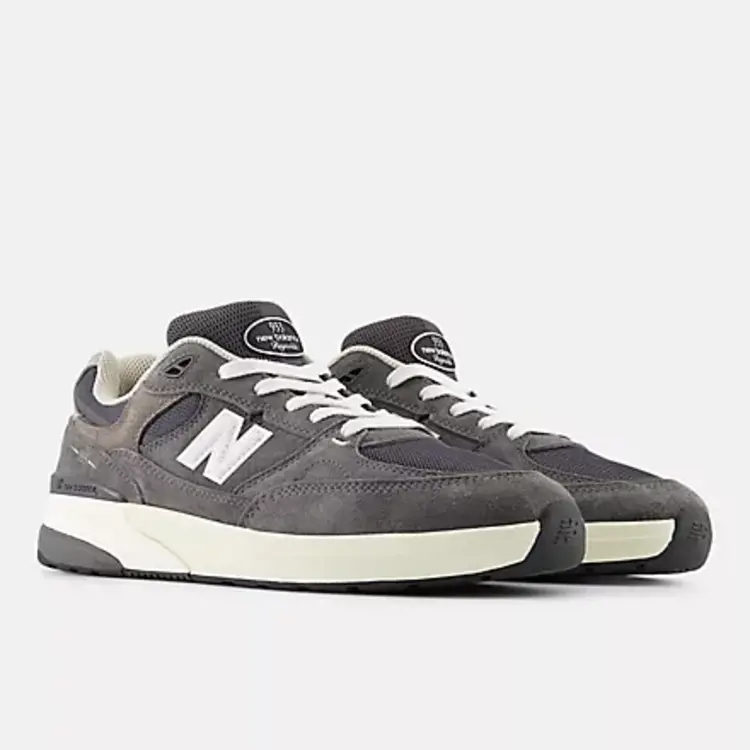 New Balance 933-Reynolds Wide | Grey/White
