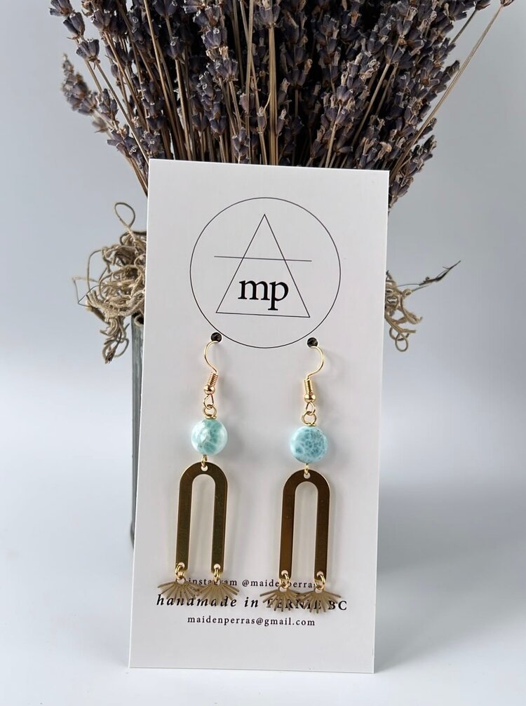 Maiden Perras LARIMAR ARCH RAY EARRING GOLD
