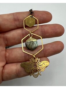 Maiden Perras Maiden Perras LABRADORITE BEE HEX NECKLACE GOLD