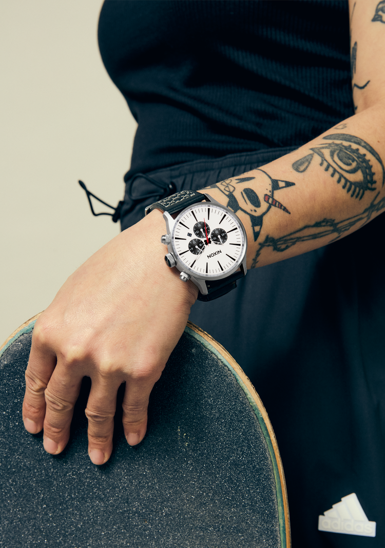 Nixon Sentry Chrono Leather Watch | ChromeCloud SunrayBlack
