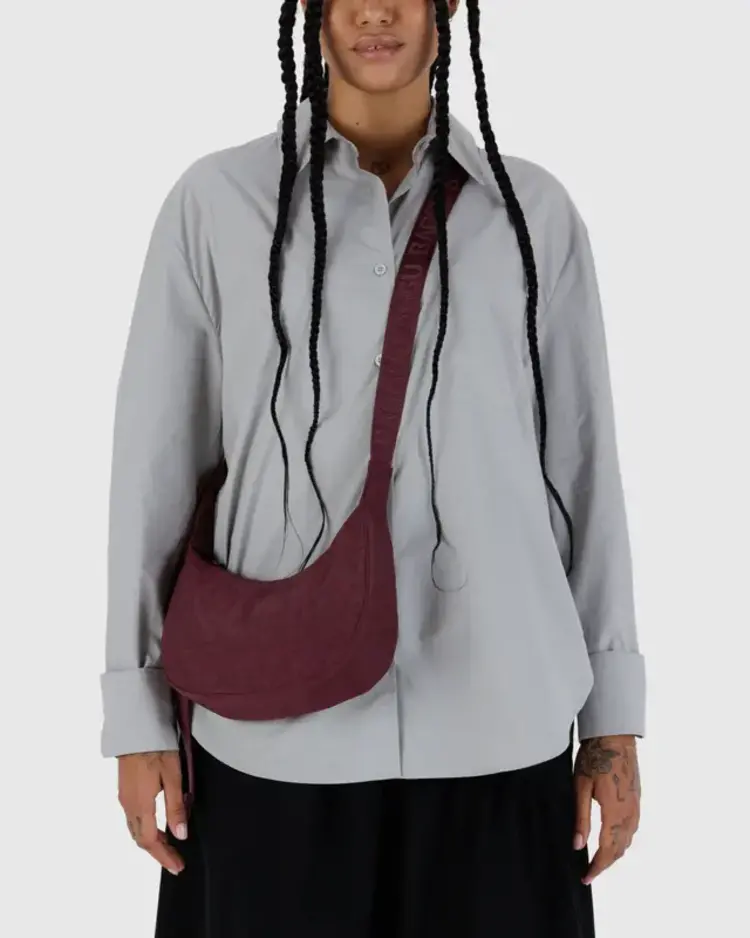 Baggu Baggu Small Nylon Crescent Bag | Mahogany