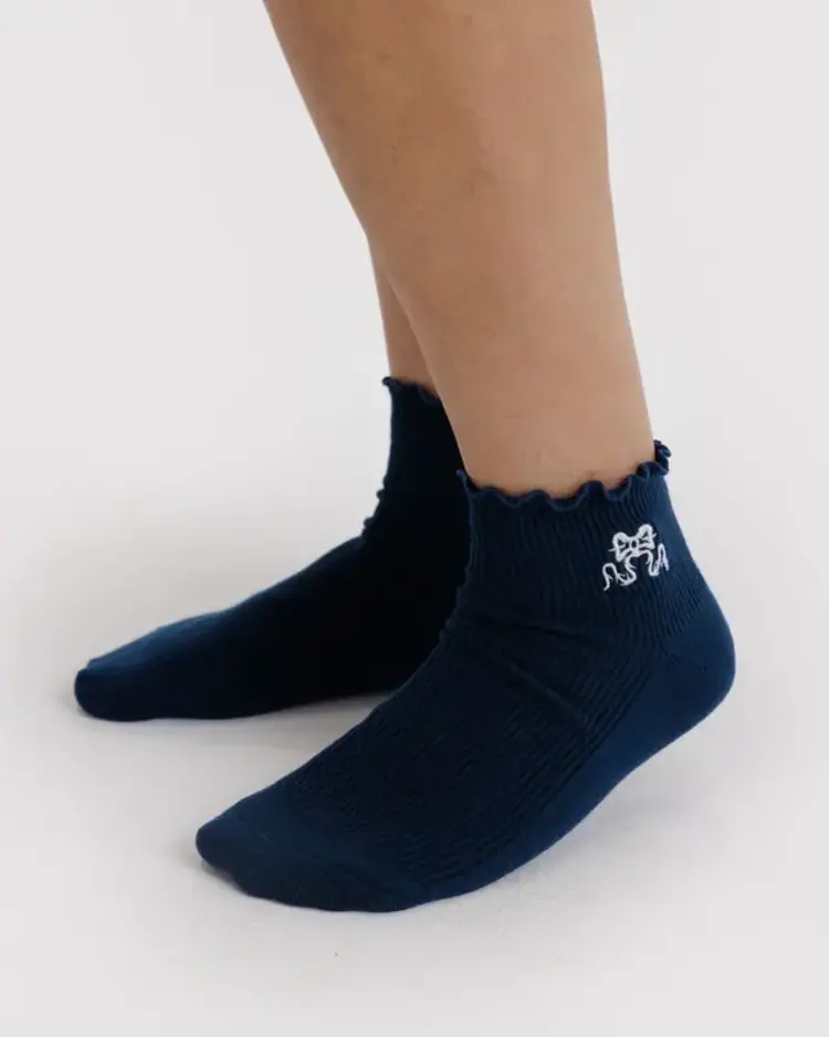 Baggu Baggu Lettuce Edge Sock Set of 2 | Mahogany & Navy Icons