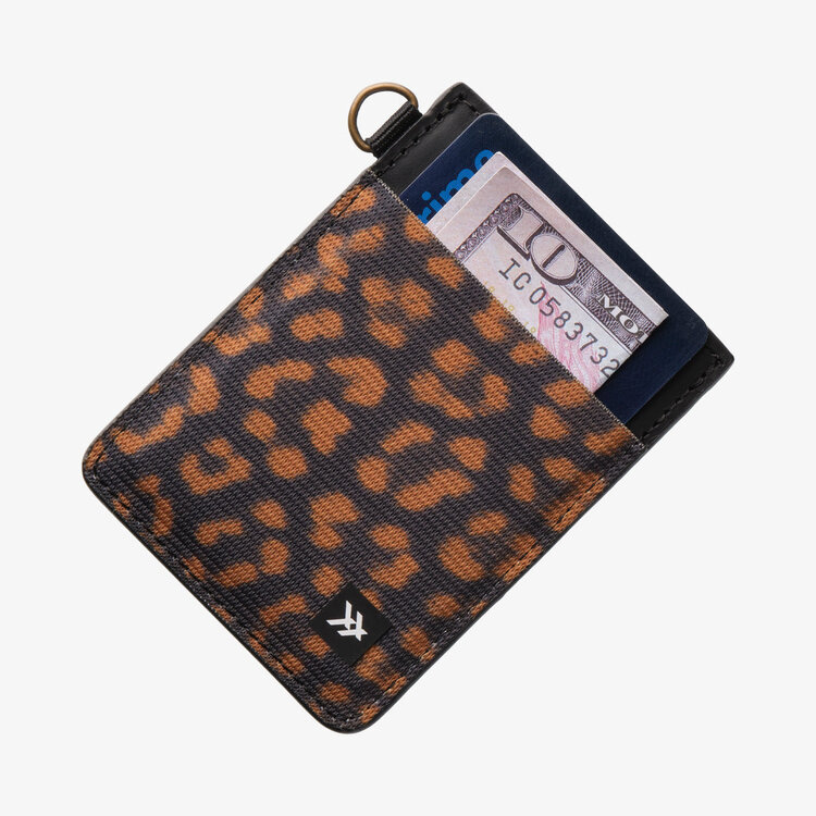 Thread Thread Vertical Wallet | Hendrix