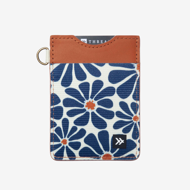 Thread Thread Vertical Wallet | Emmeline Navy