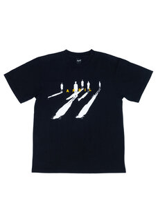 April Shadows Tee | Black