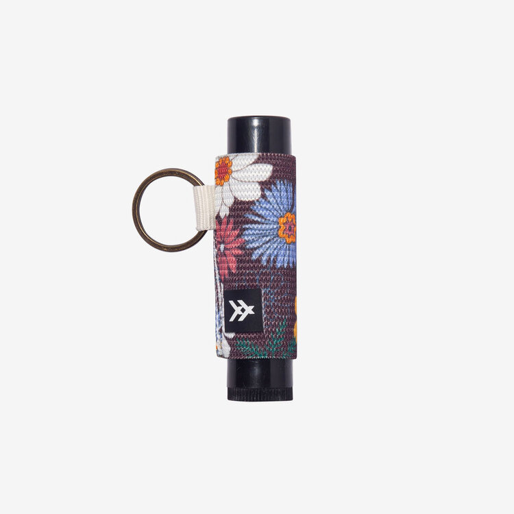 Thread Thread Lip Balm Holder Clover