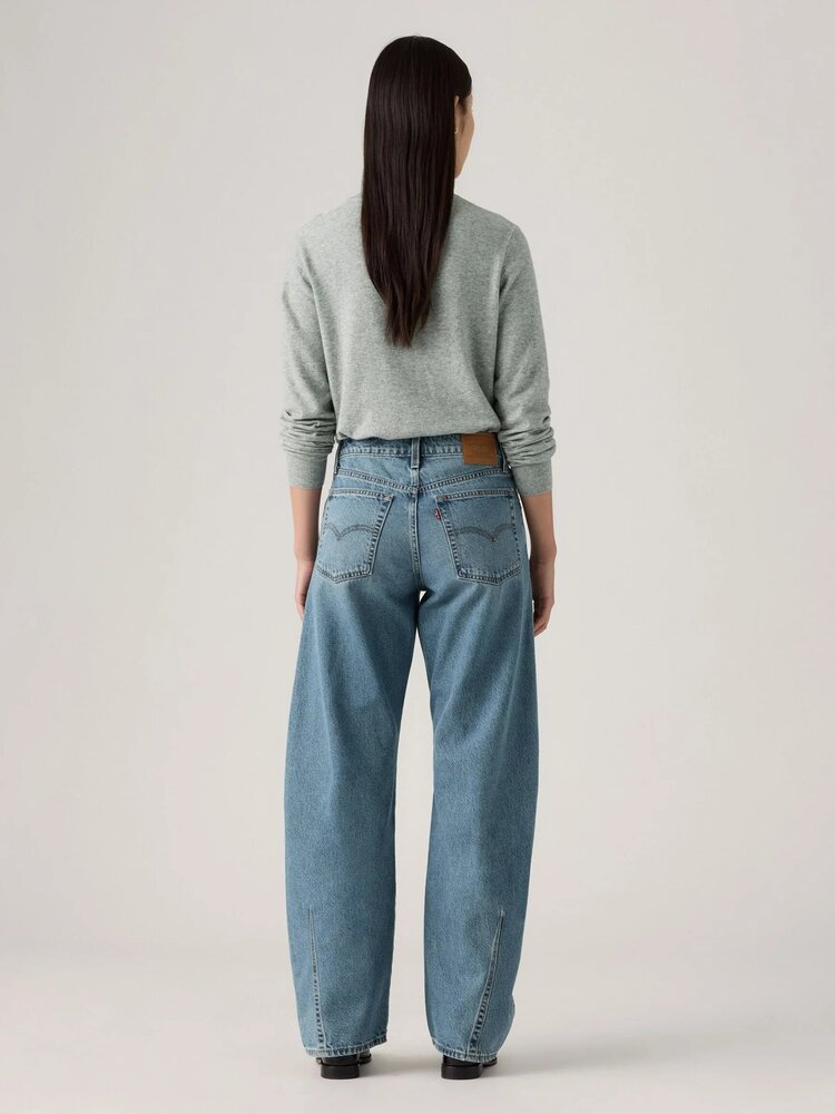 Levi's Baggy Dad Barrel | Easy Days