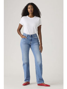 Levi's 501 Curve | Play On Ref