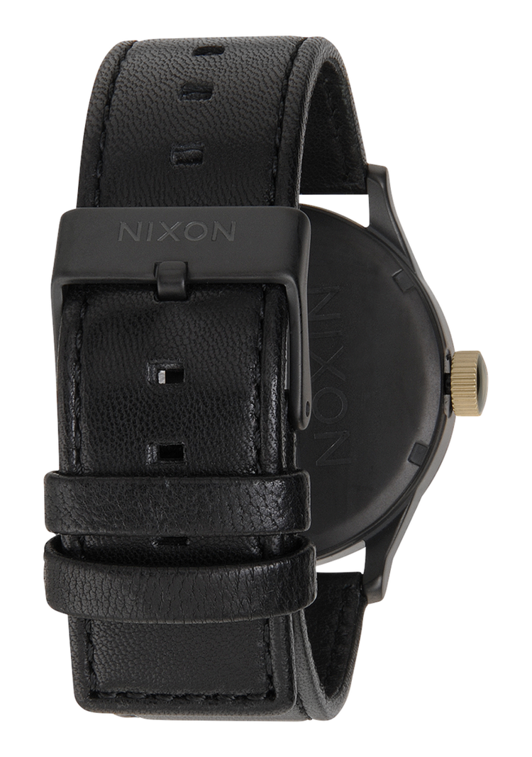 Nixon Nixon Sentry Leather | Matte Black/Gold