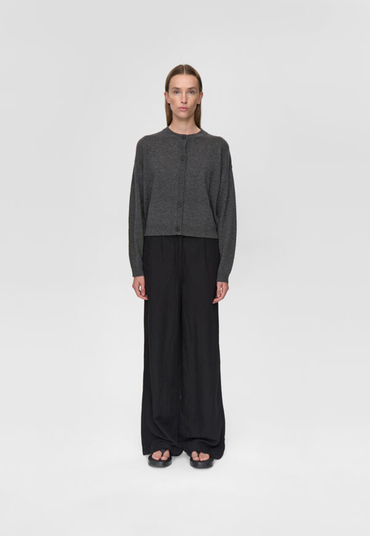 Minimum Minimum Assiana Cardigan | Black