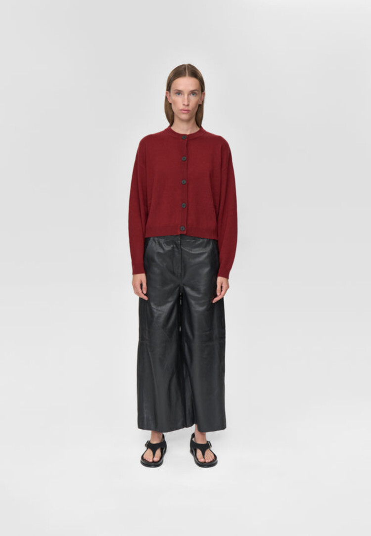 Minimum Minimum Assiana Cardigan | Merlot