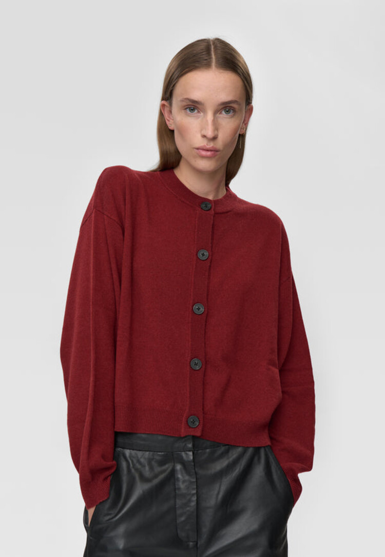 Minimum Minimum Assiana Cardigan | Merlot