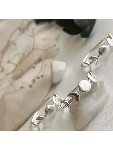 Pika & Bear Pika & Bear Theia Moon Phase Ring | Silver