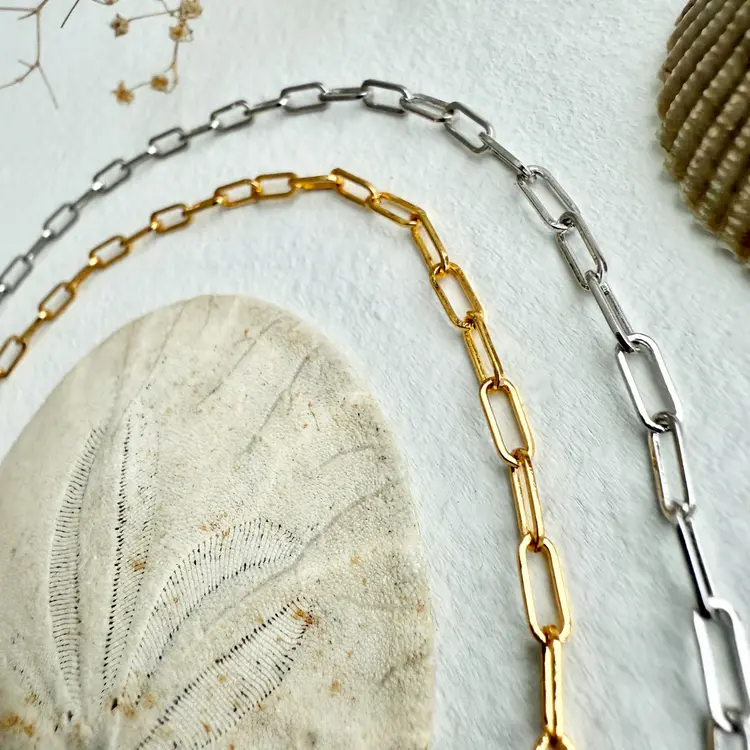 Pika & Bear Pika & Bear Petit Montmartre Small Paperclip Chain Necklace | Gold