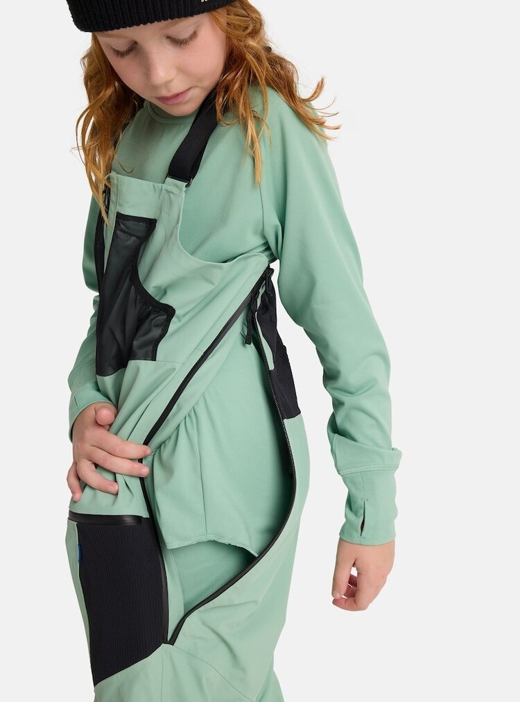 Burton Burton Kids' Outbeam 3L Bib Pants | Soft Sage / True Black