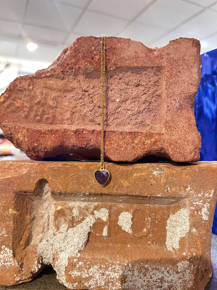 Maiden Perras Maidenperras Amethyst Heart Necklace | Gold