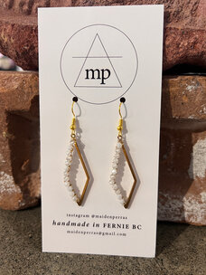 Maiden Perras Half Moonstone Earring | Gold