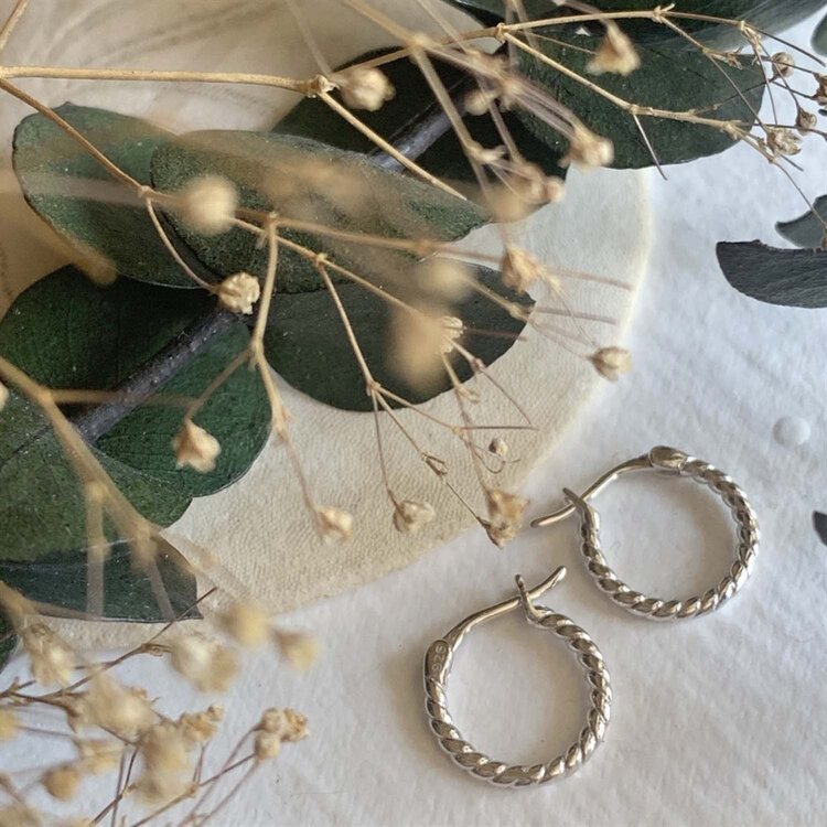 Pika & Bear Helena 11.5Mm Textured Hoop Earrings | Silver