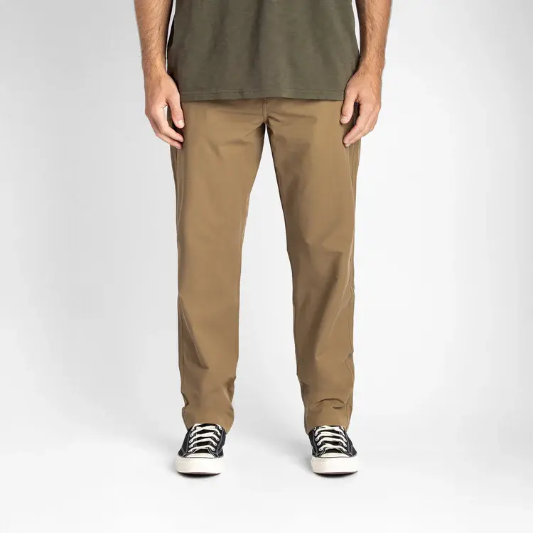Roark Roark Layover Pro Traveler Pant Large  (33-34) | Khaki