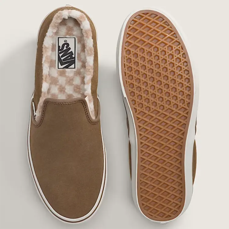 Vans U Classic Slip-On | Brown