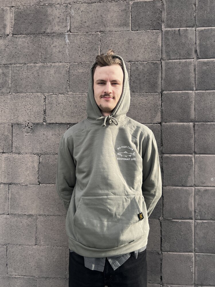 Kootenay Life No Fish Club Hood | Sage Grey