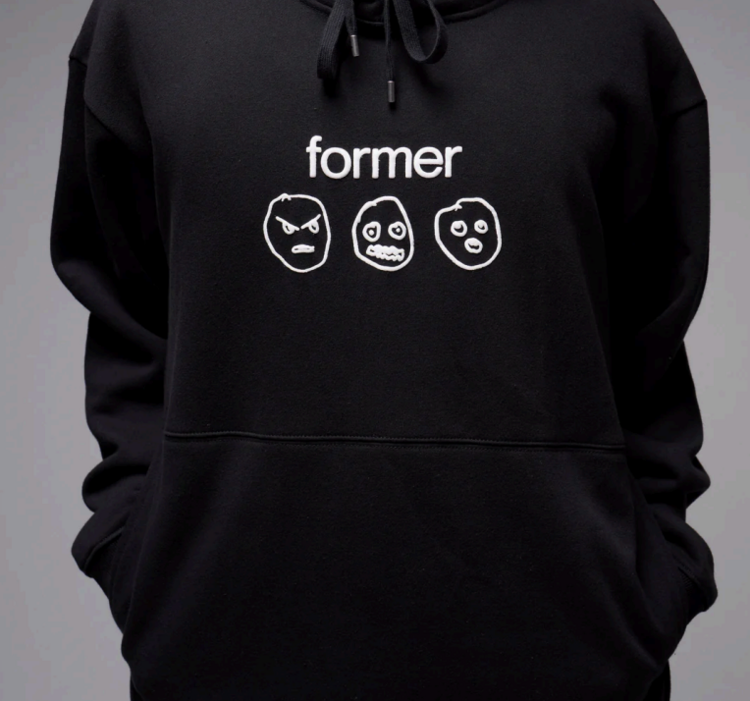 Former Oscillating Hood | Black