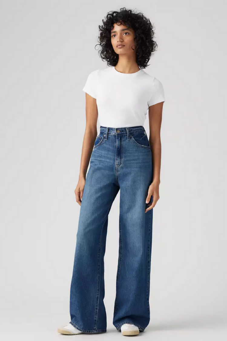 Levi's Cinch Baggy Jean | Chasing Dreams